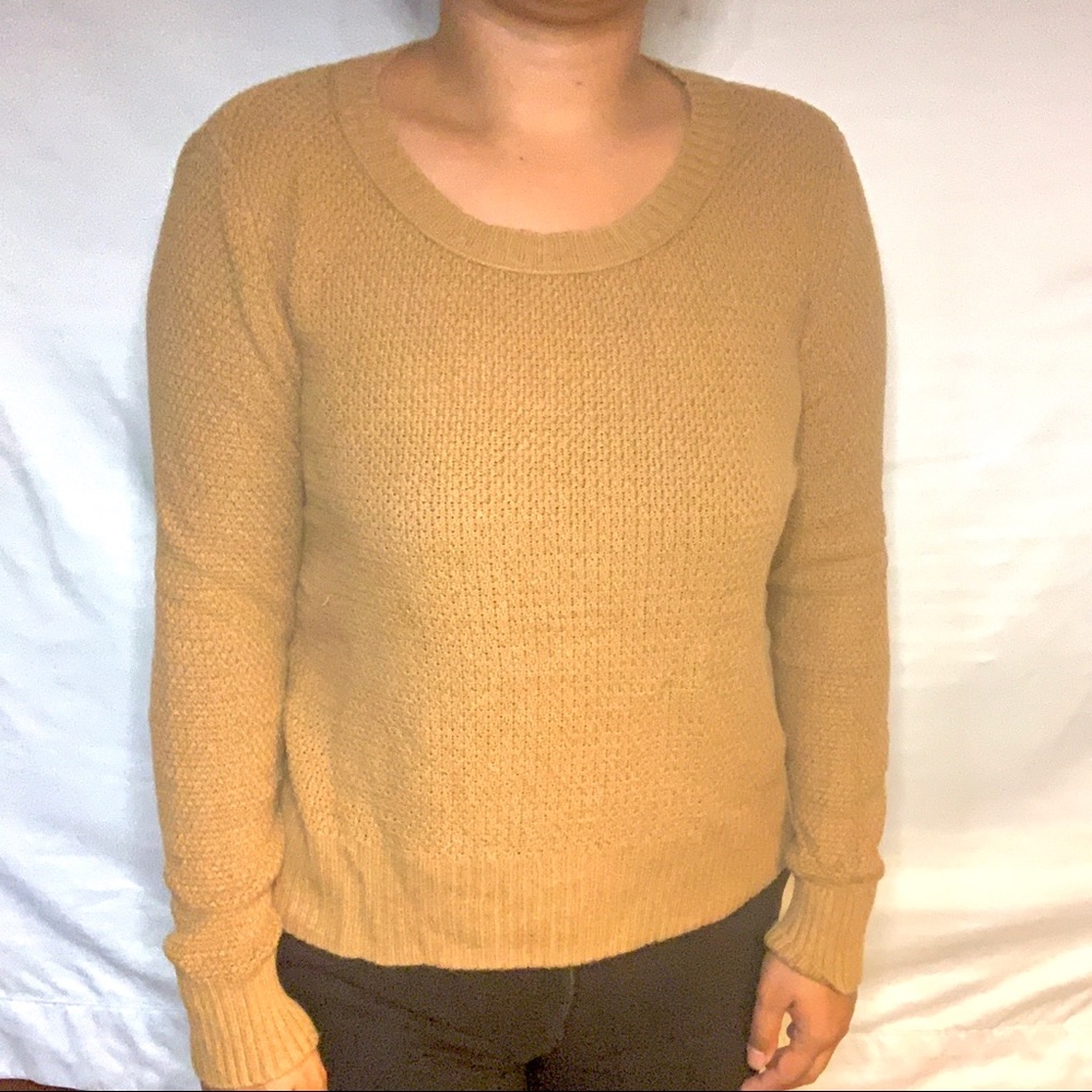 Cozy Old Navy Pointelle-Knit Round Neck Sweater